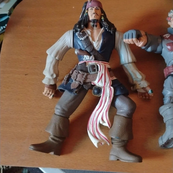 2 for $20😃Action figures Lot - Picture 2 of 5